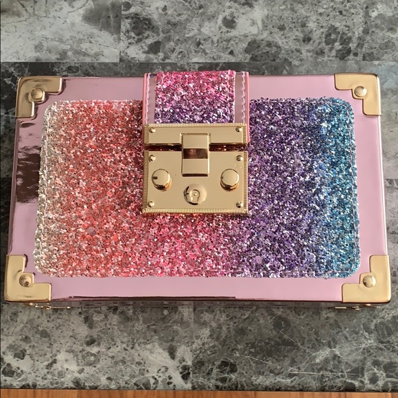 Glitter acrylic purse - Picture 2 of 7